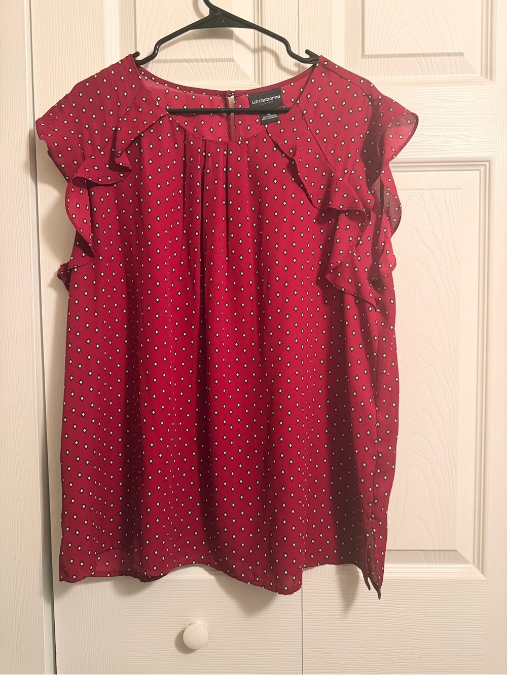 Liz Claiborne Red Geometric Ruffle Sleeve Blouse